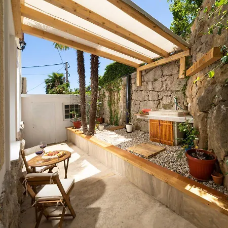 Limone Daire Opatija